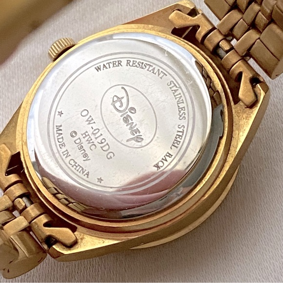 Disney Mickey Mouse watch - Picture 2 of 7